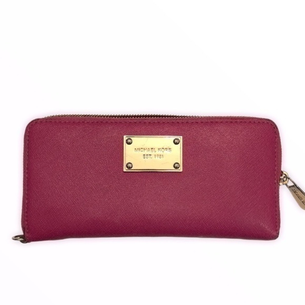 Michael kors pink jet set wallet